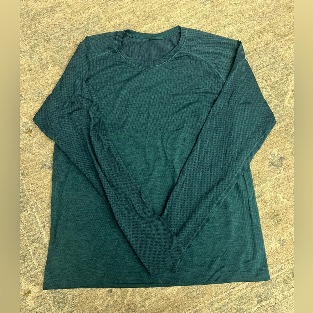 Lululemon Men’s Metal Vent Tech Long-Sleeve Shirt